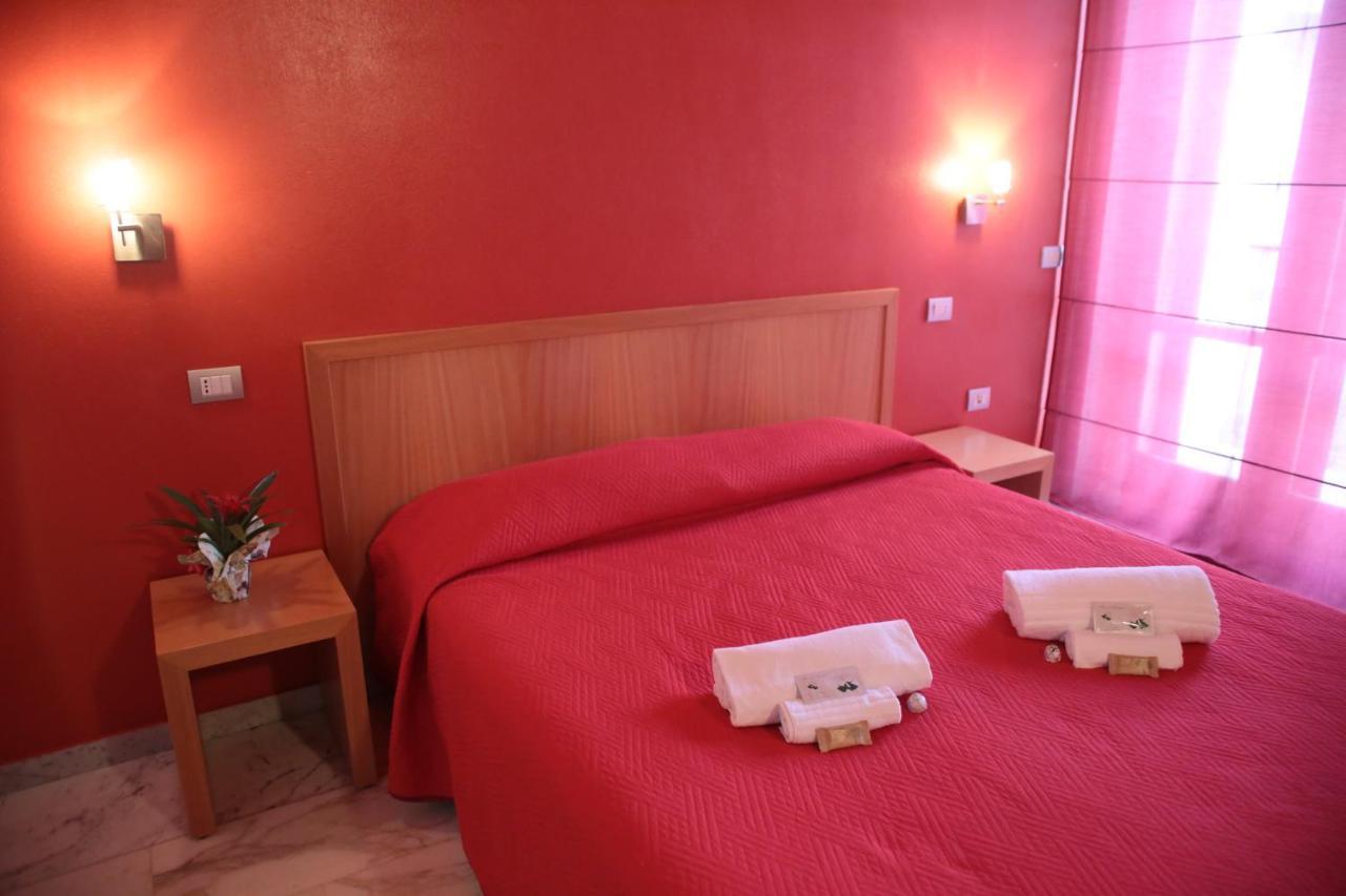 SantʼAntìoco Hotel I Colori מראה חיצוני תמונה