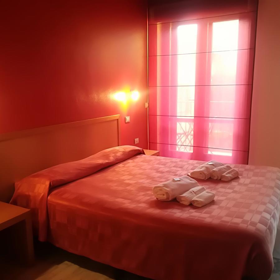 SantʼAntìoco Hotel I Colori מראה חיצוני תמונה